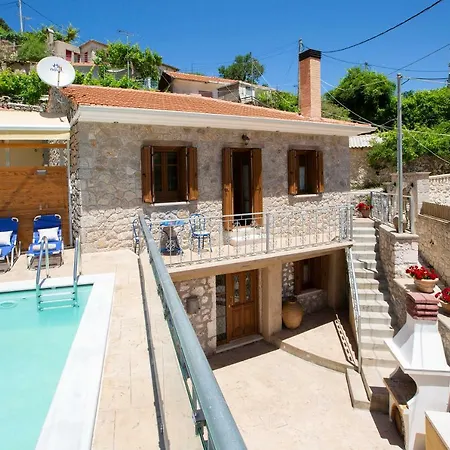 Eglouvi Villa *