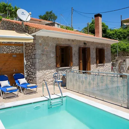 Eglouvi וילה Englouvi